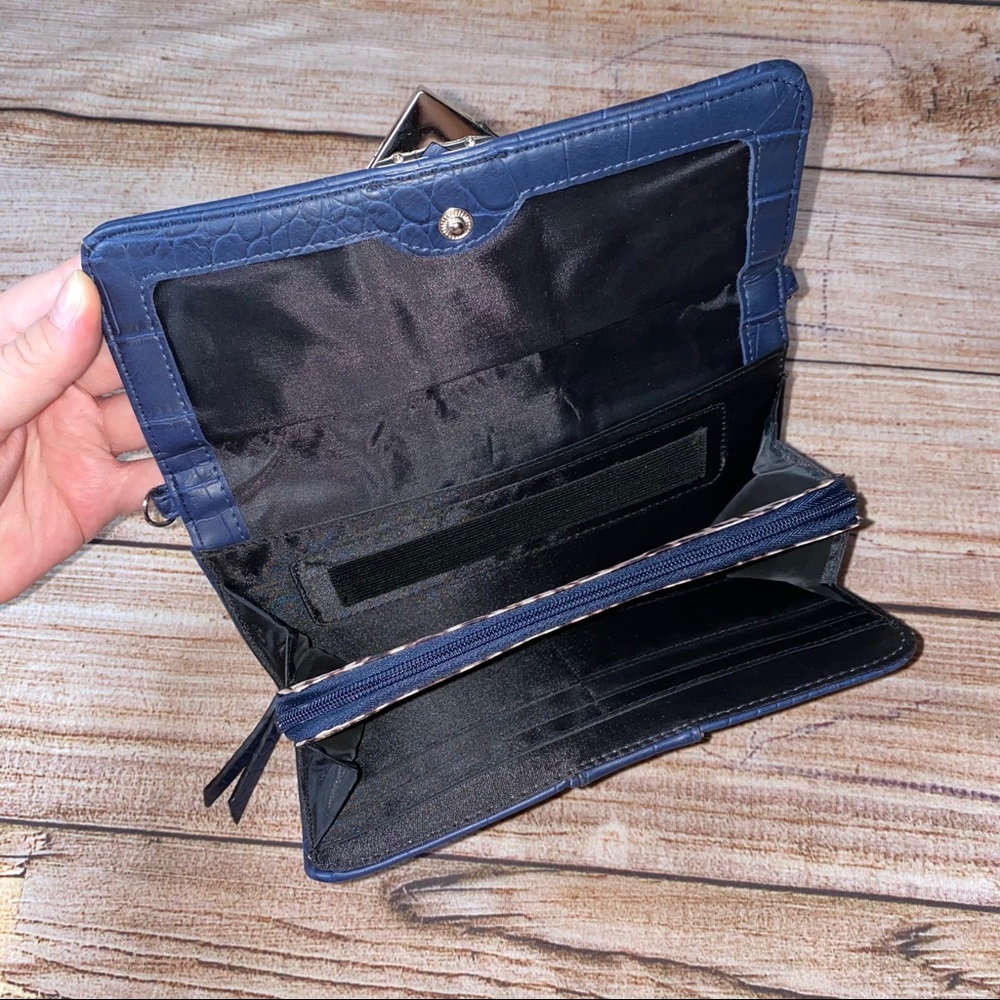 Nicole Miller Blue Croc Adjustable Bag/Clutch - Picture 9 of 10